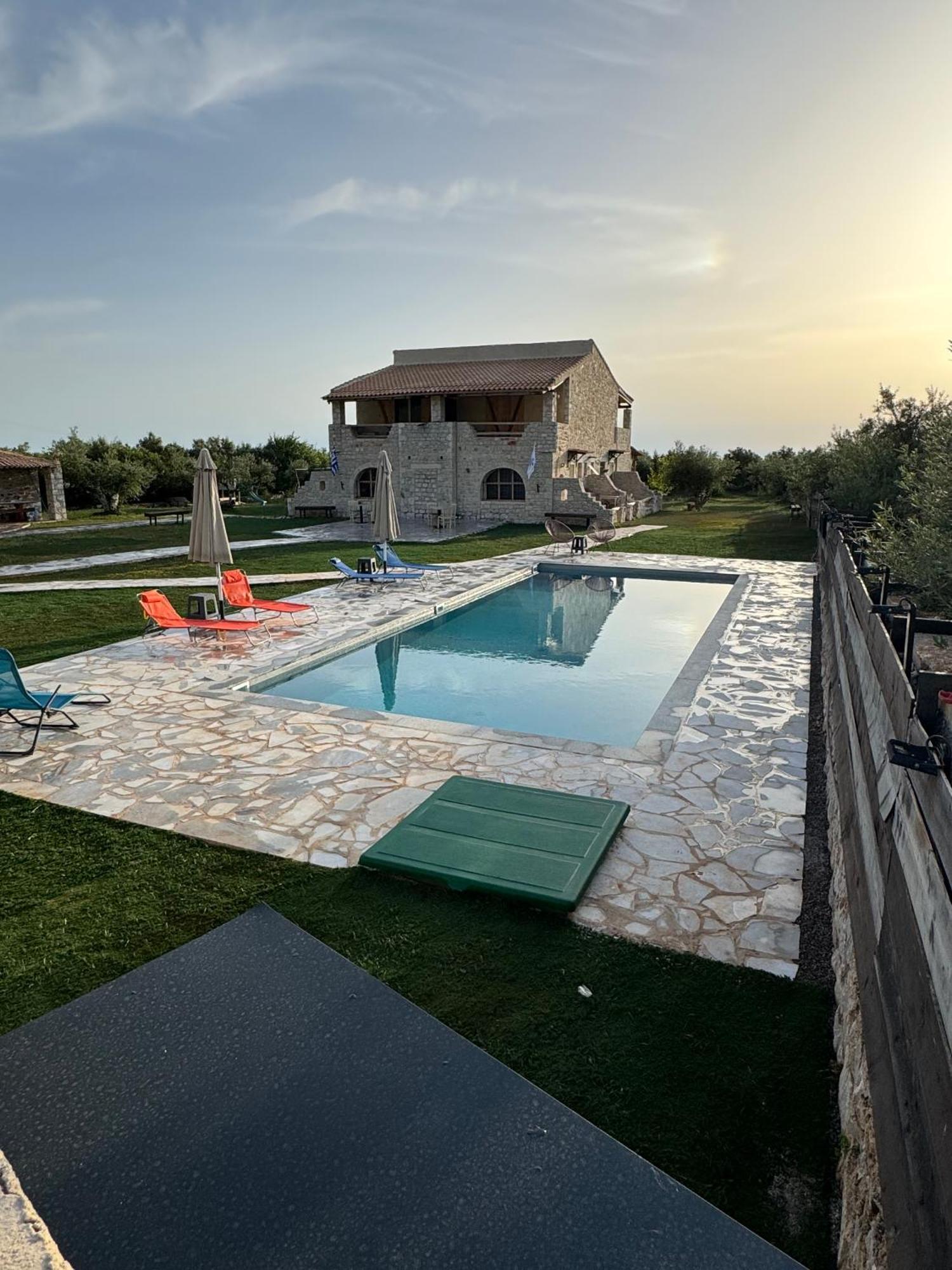 Vila Ximitadi Estate Pírgos Dhiroú Exteriér fotografie